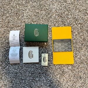 “Goyard” Gray Card Holder